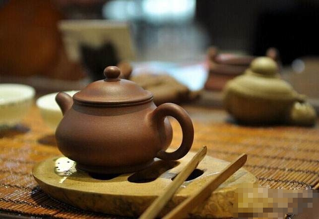 紫砂壶泡茶